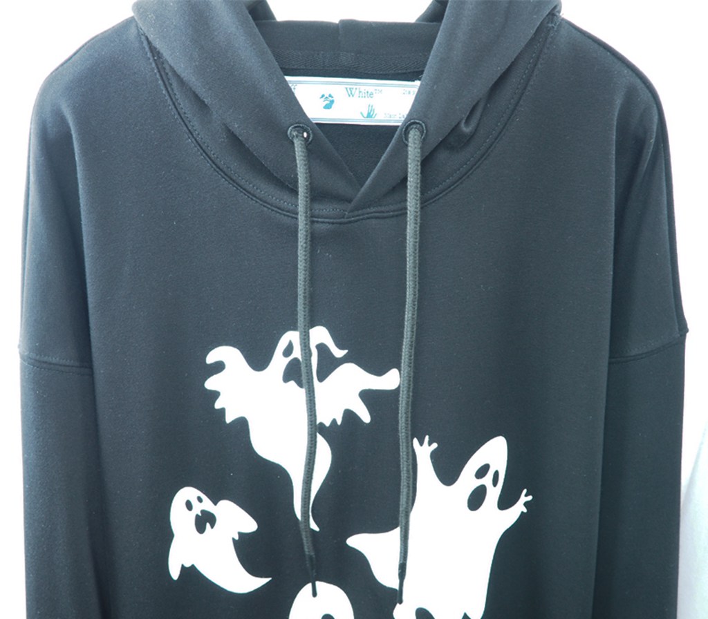 OFF WHITE